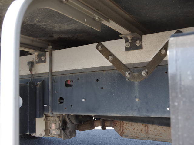 日野レンジャー冷凍車（冷蔵車）中型（4t）[写真08]