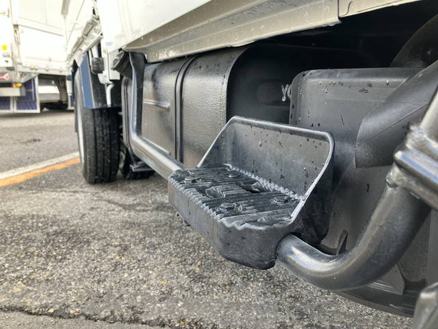 トヨタトヨエースダブルキャブ（Wキャブ）小型（2t・3t）[写真19]