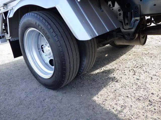 トヨタトヨエース平ボディ小型（2t・3t）[写真34]