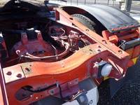 UDトラックスクオントレーラーヘッド（トラクターヘッド）大型（10t）[写真13]