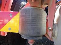 UDトラックスクオントレーラーヘッド（トラクターヘッド）大型（10t）[写真16]