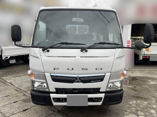 三菱ふそうキャンター平ボディ小型（2t・3t）[写真10]