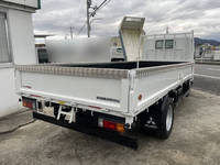 三菱ふそうキャンター平ボディ小型（2t・3t）[写真02]