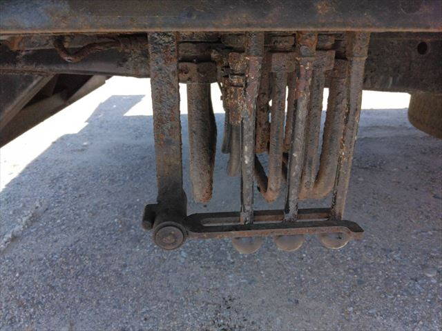 日野プロフィアセルフローダー大型（10t）[写真12]