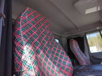 日野プロフィアセルフローダー大型（10t）[写真15]