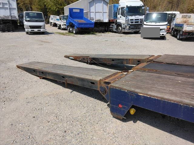 日野プロフィアセルフローダー大型（10t）[写真08]