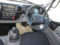 日野デュトロ冷凍車（冷蔵車）小型（2t・3t）[写真25]