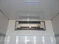 日野デュトロ冷凍車（冷蔵車）小型（2t・3t）[写真09]