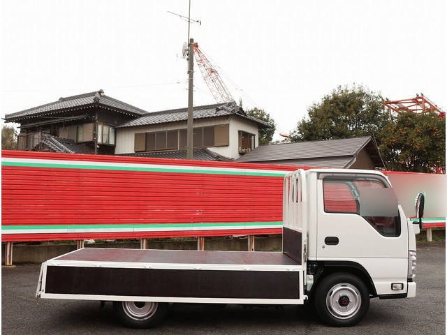 いすゞエルフ平ボディ小型（2t・3t）[写真11]