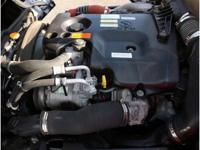 いすゞエルフ平ボディ小型（2t・3t）[写真13]