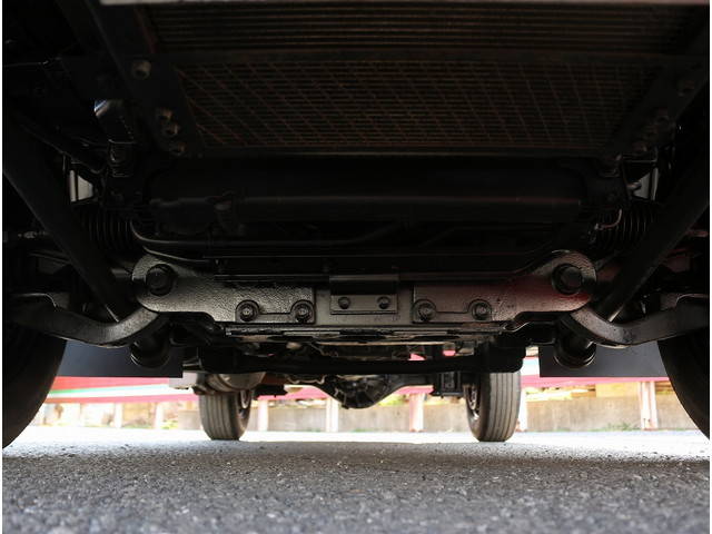 いすゞエルフ平ボディ小型（2t・3t）[写真16]