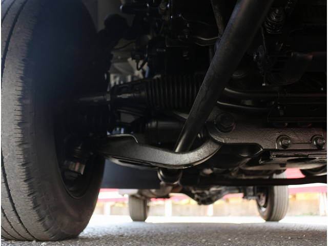 いすゞエルフ平ボディ小型（2t・3t）[写真17]