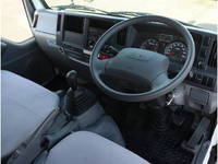 いすゞエルフ平ボディ小型（2t・3t）[写真22]