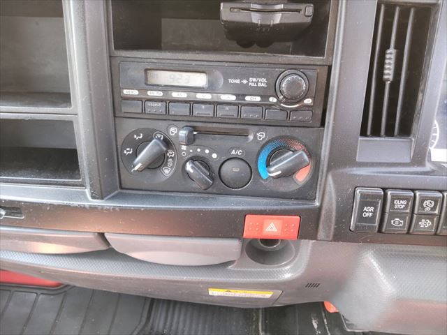 いすゞエルフダンプ小型（2t・3t）[写真28]