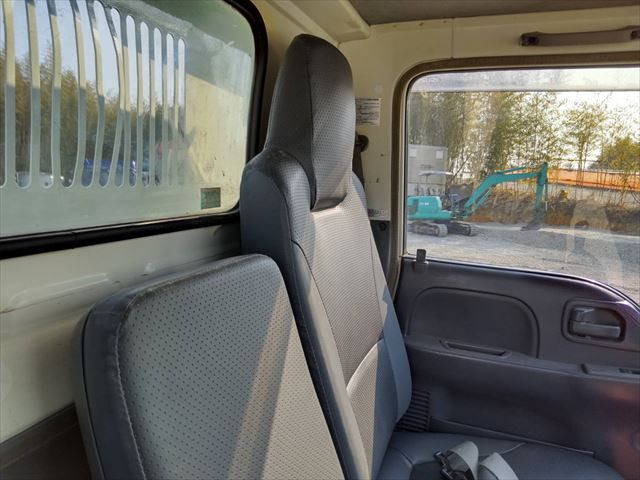 いすゞエルフダンプ小型（2t・3t）[写真31]