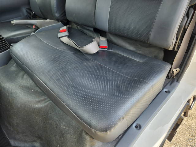 いすゞエルフダンプ小型（2t・3t）[写真19]