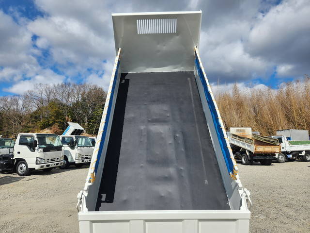 いすゞエルフダンプ小型（2t・3t）[写真27]