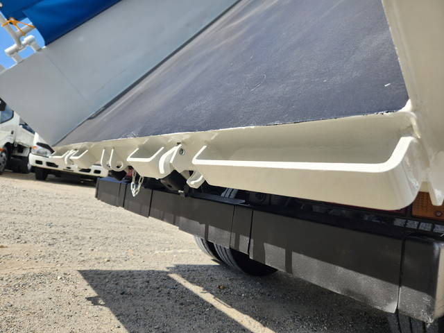 いすゞエルフダンプ小型（2t・3t）[写真29]