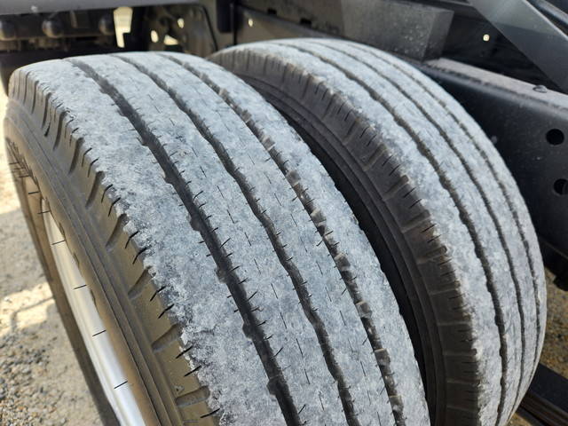 いすゞエルフダンプ小型（2t・3t）[写真37]