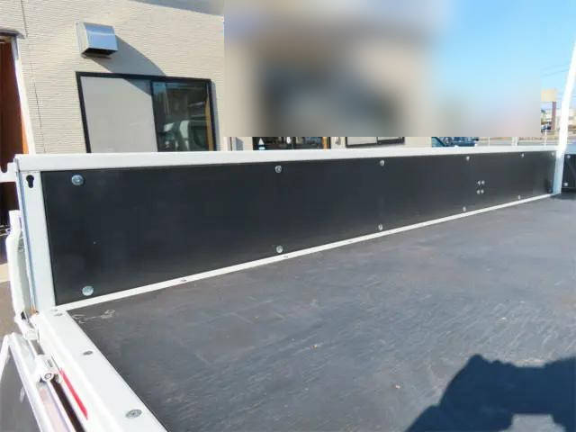 三菱ふそうキャンタークレーン4段小型（2t・3t）[写真24]