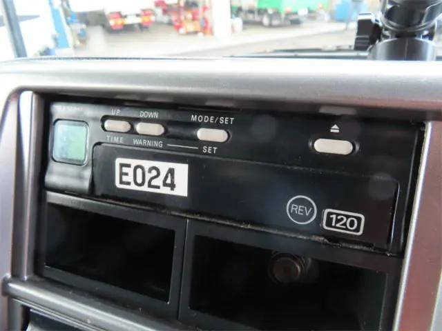 日野レンジャーパッカー車（塵芥車）増トン（6t・8t）[写真16]