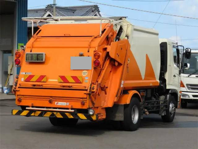 日野レンジャーパッカー車（塵芥車）増トン（6t・8t）[写真02]