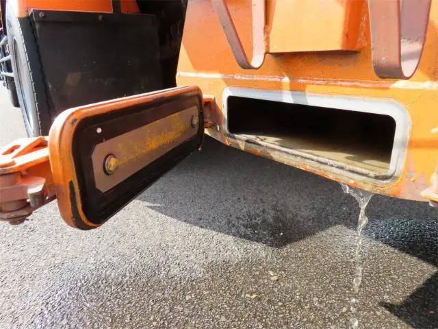 日野レンジャーパッカー車（塵芥車）増トン（6t・8t）[写真29]