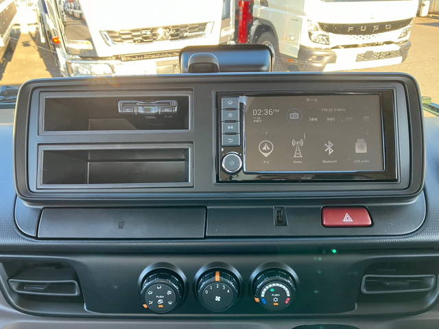 三菱ふそうキャンターローダーダンプ小型（2t・3t）[写真14]