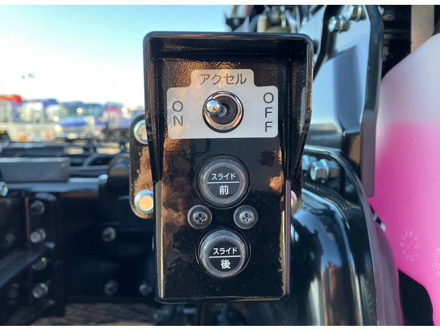 三菱ふそうキャンターローダーダンプ小型（2t・3t）[写真24]