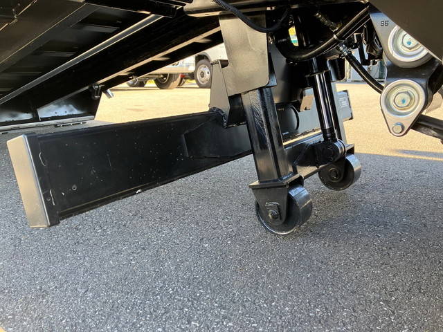 三菱ふそうキャンターローダーダンプ小型（2t・3t）[写真33]