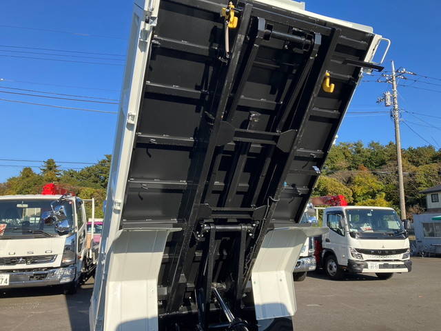三菱ふそうキャンターローダーダンプ小型（2t・3t）[写真35]