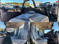 三菱ふそうキャンター平ボディ小型（2t・3t）[写真15]