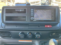 三菱ふそうキャンター平ボディ小型（2t・3t）[写真24]