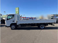 三菱ふそうキャンター平ボディ小型（2t・3t）[写真06]