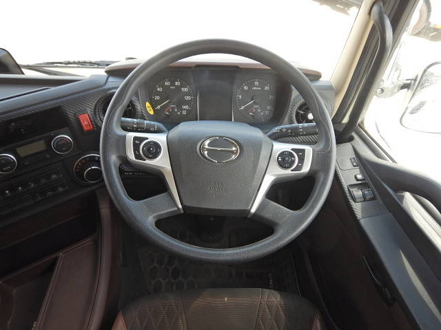 日野プロフィアアルミブロック大型（10t）[写真17]