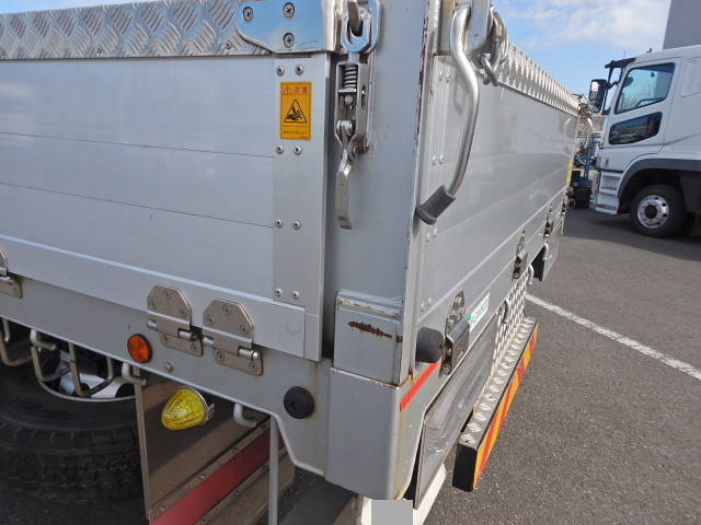 日野プロフィアアルミブロック大型（10t）[写真26]