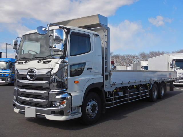 日野プロフィアアルミブロック大型（10t）[写真03]