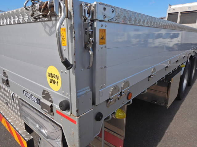 日野プロフィアアルミブロック大型（10t）[写真30]