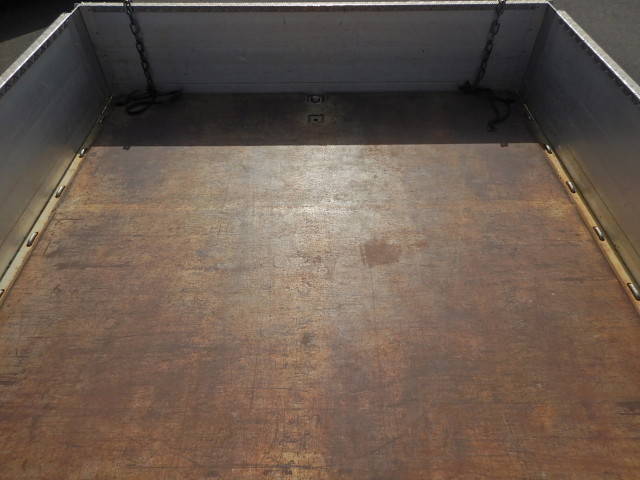 日野プロフィアアルミブロック大型（10t）[写真32]