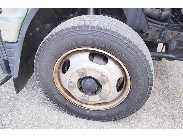 三菱ふそうキャンターアルミウイング小型（2t・3t）[写真20]