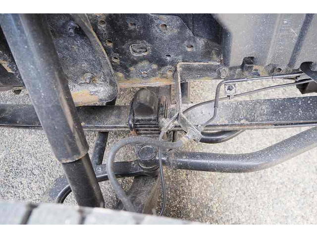 三菱ふそうキャンターアルミウイング小型（2t・3t）[写真21]