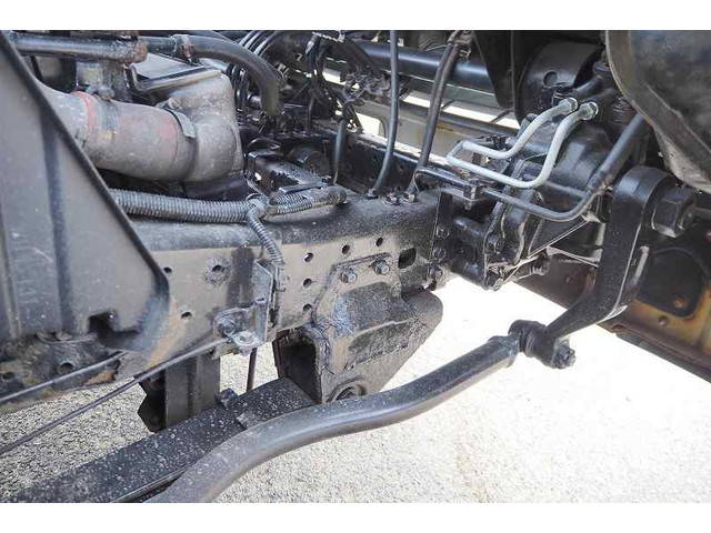 三菱ふそうキャンターアルミウイング小型（2t・3t）[写真22]