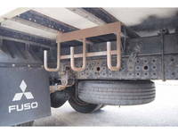 三菱ふそうキャンターアルミウイング小型（2t・3t）[写真28]