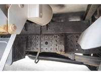 三菱ふそうキャンターアルミウイング小型（2t・3t）[写真30]