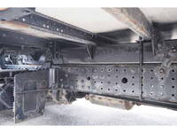 三菱ふそうキャンターアルミウイング小型（2t・3t）[写真32]