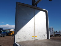 三菱ふそうキャンターアルミウイング小型（2t・3t）[写真13]