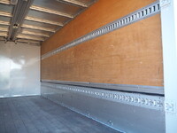 三菱ふそうキャンターアルミウイング小型（2t・3t）[写真21]