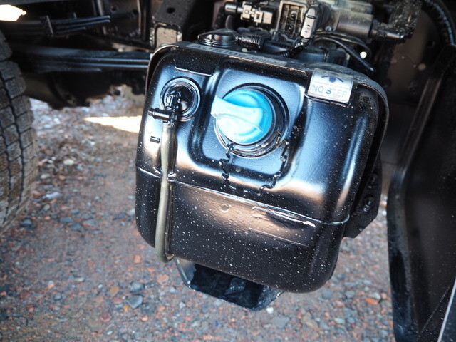 三菱ふそうキャンターアルミウイング小型（2t・3t）[写真25]