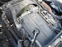 三菱ふそうキャンターアルミウイング小型（2t・3t）[写真33]