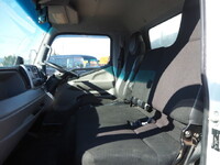 三菱ふそうキャンターアルミウイング小型（2t・3t）[写真35]